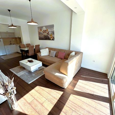 Stan Na Dan Podgorica Apartment Exterior photo